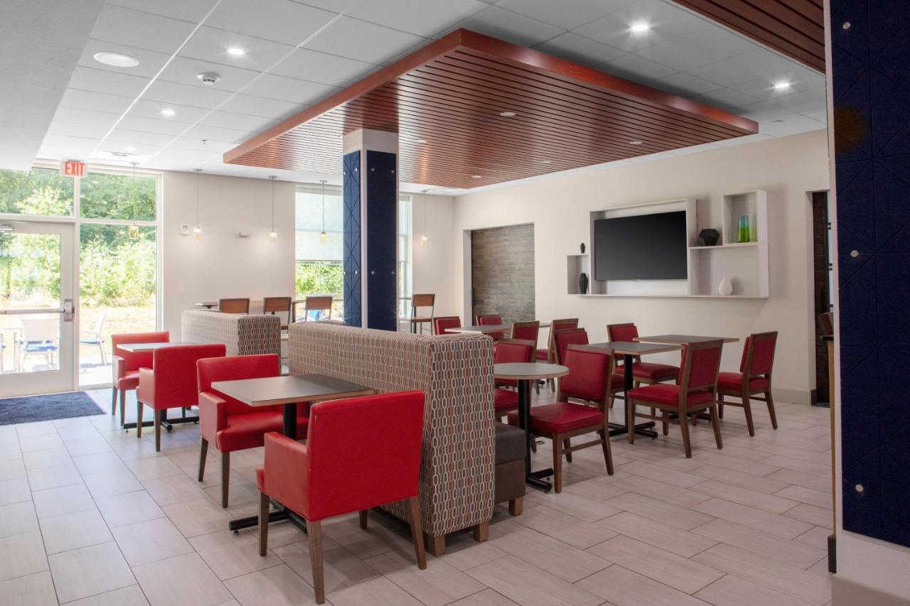 Holiday Inn Express - Wells-Ogunquit-Kennebunk, an IHG Hotel Exterior foto